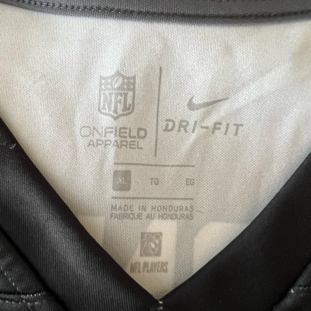 Sam Darnold #14 New York Jets Color Rush Legend Jersey - Stealth Black sz: XL - Picture 4 of 9